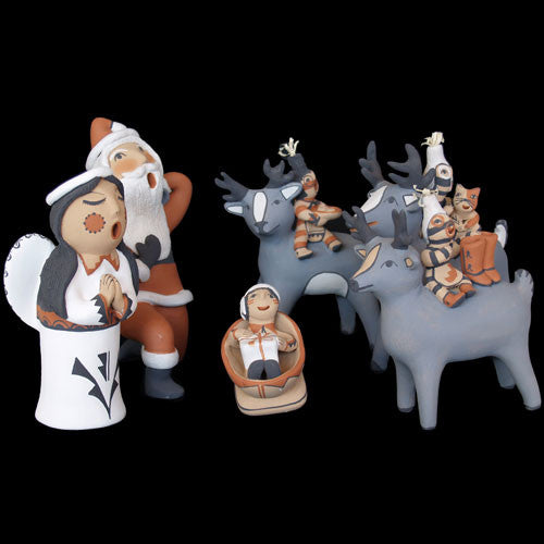 Navajo & Jemez "Santa's First Delivery" Pottery Set - Leonard & Emily Tsosie (#01)
