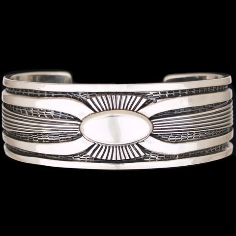 アクセサリー Navajo Allen Lee Sterling Bangle Navajo Allen Lee Sterling Bangle navajo gold products for